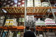Sektor Swasta Zona Euro Mendekati Stagnasi Akibat Ketidakpastian
